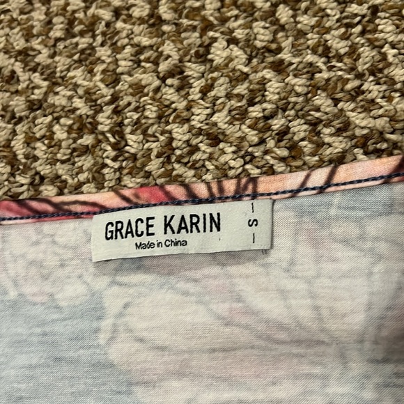 Size small Grace Karin women’s floral long sleeve - Picture 2 of 4